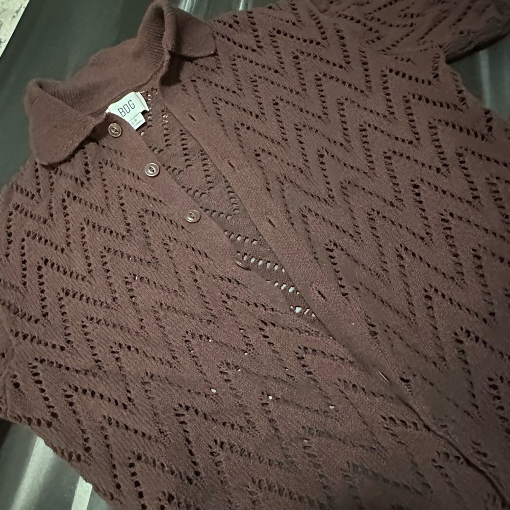 Urban Outfitter Chocolate crochet tshirt button up